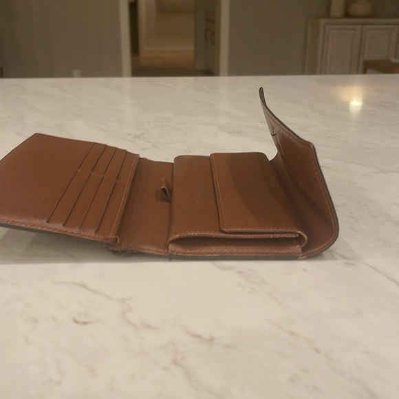 Louis Vuitton Monogram Wallet - Picture 13 of 16